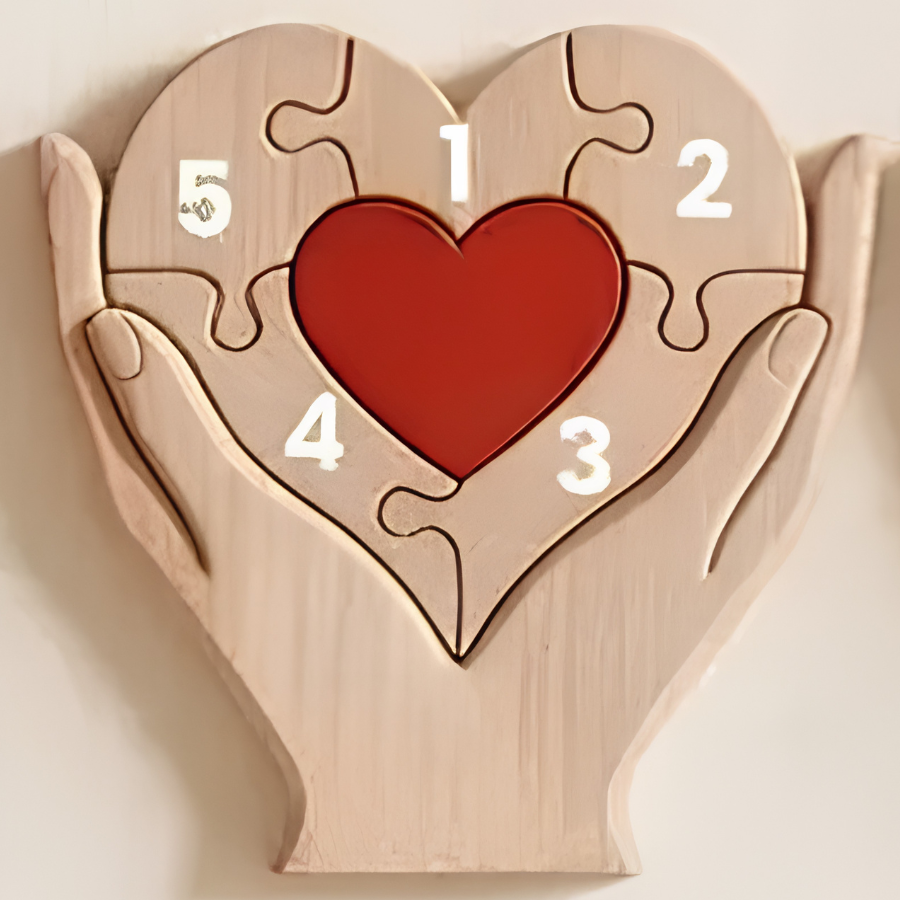 FamilyPiece familiepuslespill med 5 navn