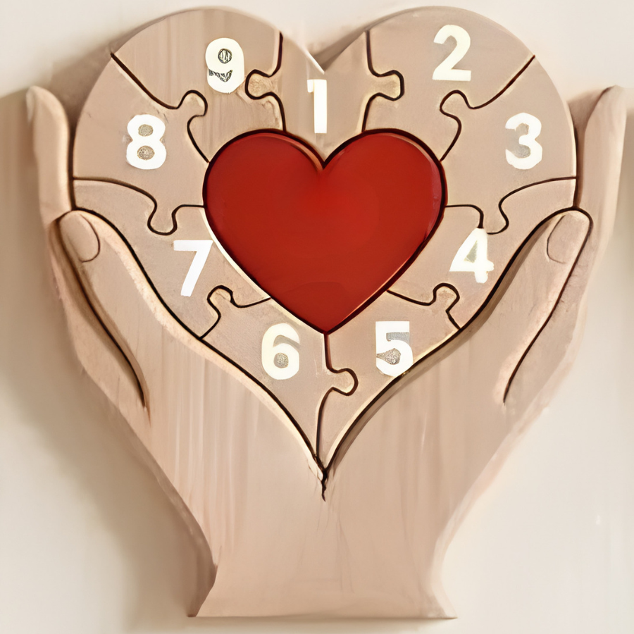 FamilyPiece familiepuslespill med 9 navn