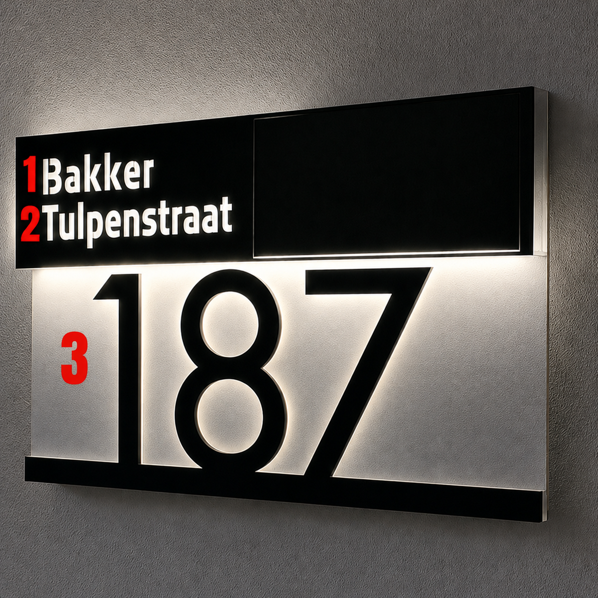 Solcellepanel på navneskiltet